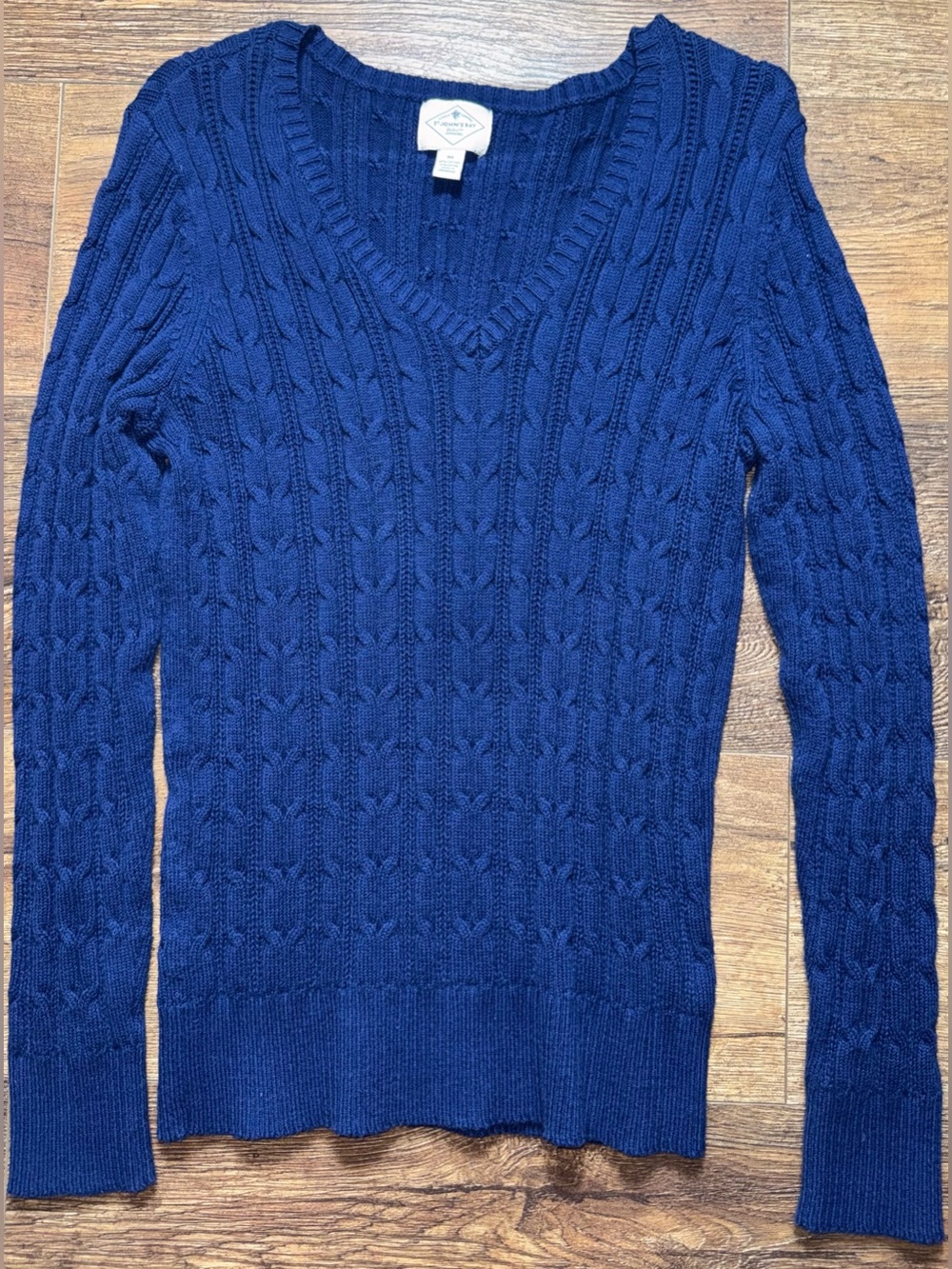 St. John’s Bay Women’s Cable Knit V-Neck Sweater Blue Medium
